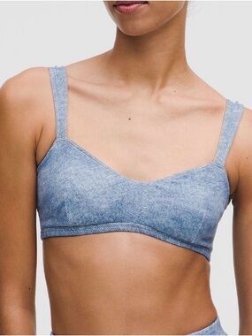 Lululemon Everlux Denim Sweetheart Bra NWT